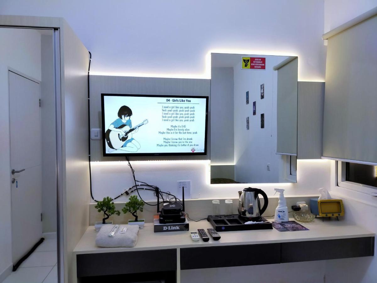 Aero Room Tangerang Exterior photo