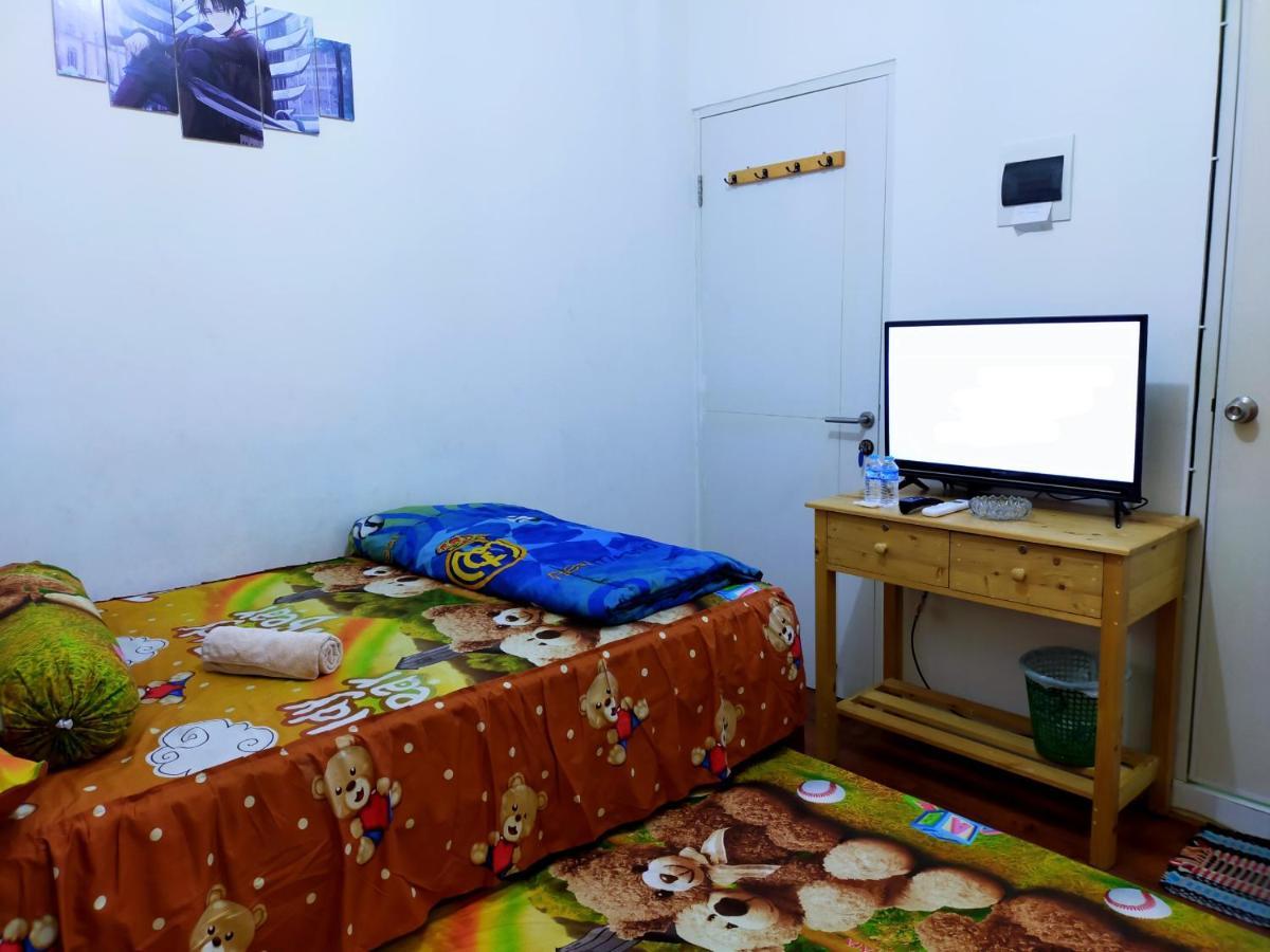 Aero Room Tangerang Exterior photo